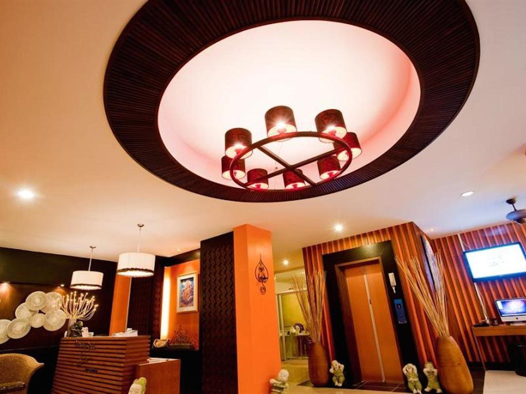 Deva Suites Patong Phuket Exterior foto