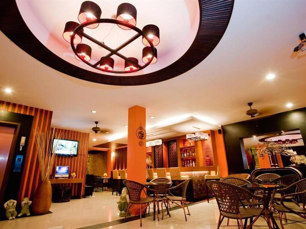 Deva Suites Patong Phuket Exterior foto