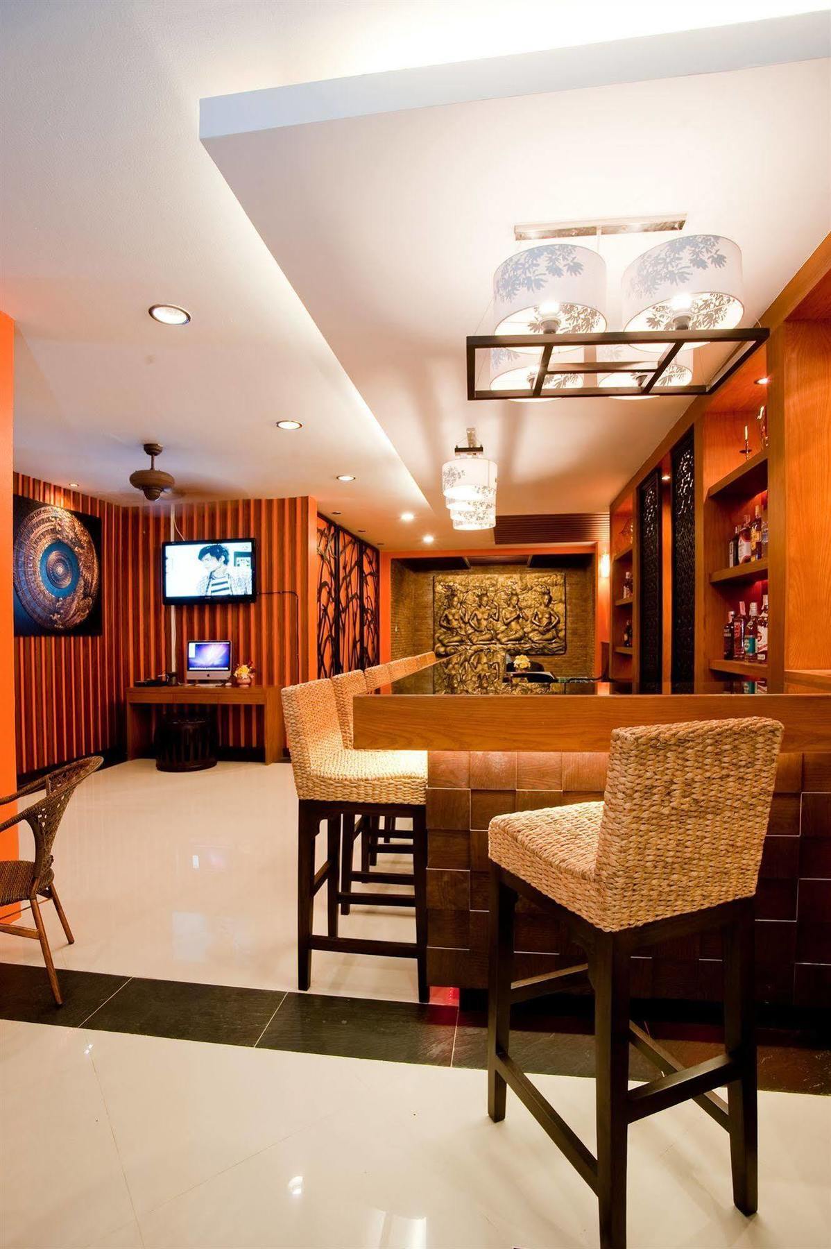 Deva Suites Patong Phuket Exterior foto